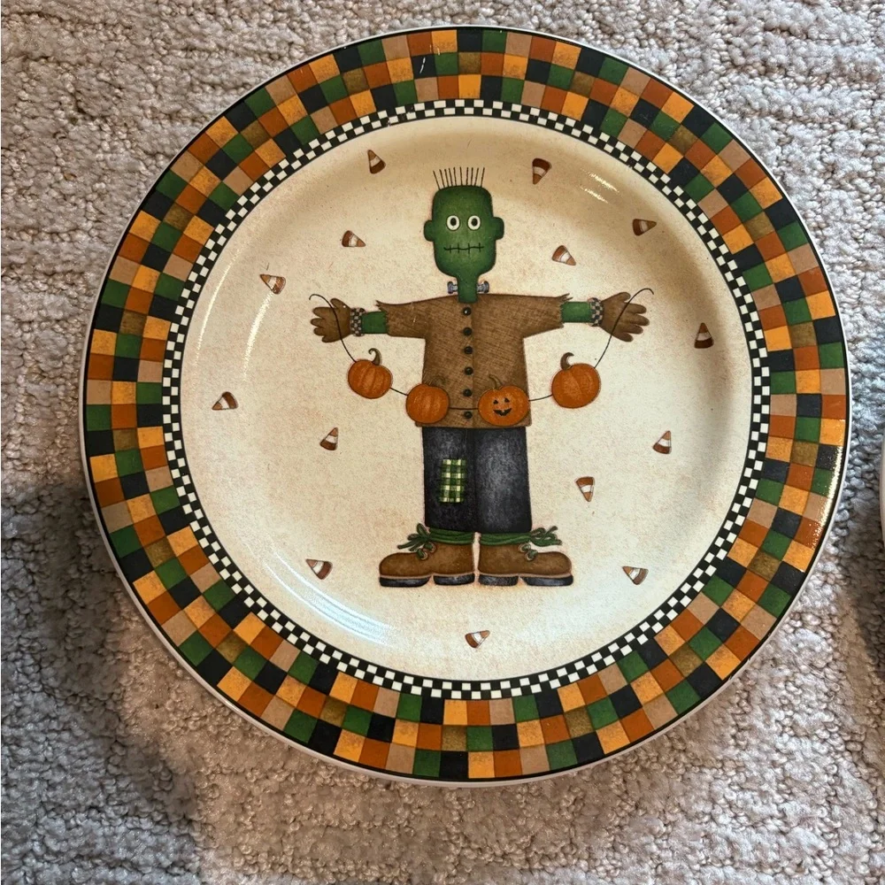 VTG 1998 Sakura Debbie Mumm HALLOWEEN 8 Inch Salad Plates COMPLETE SET OF 4